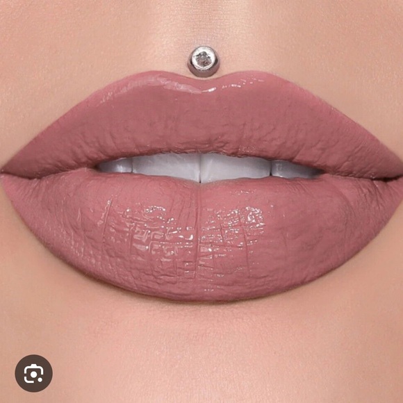 NWT Jeffree Star Supreme Gloss in Cookie Dough Fetish - Picture 1 of 4